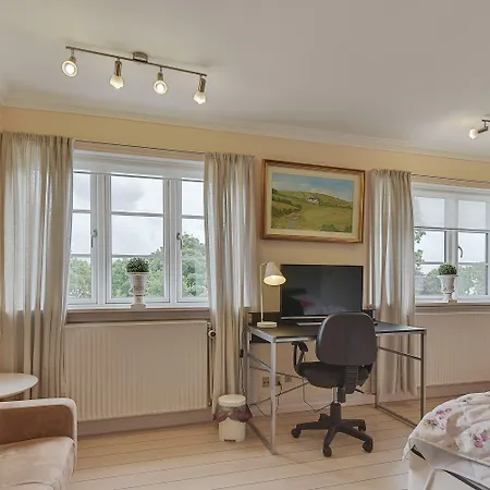 Casa de hóspedes Kollund 2*